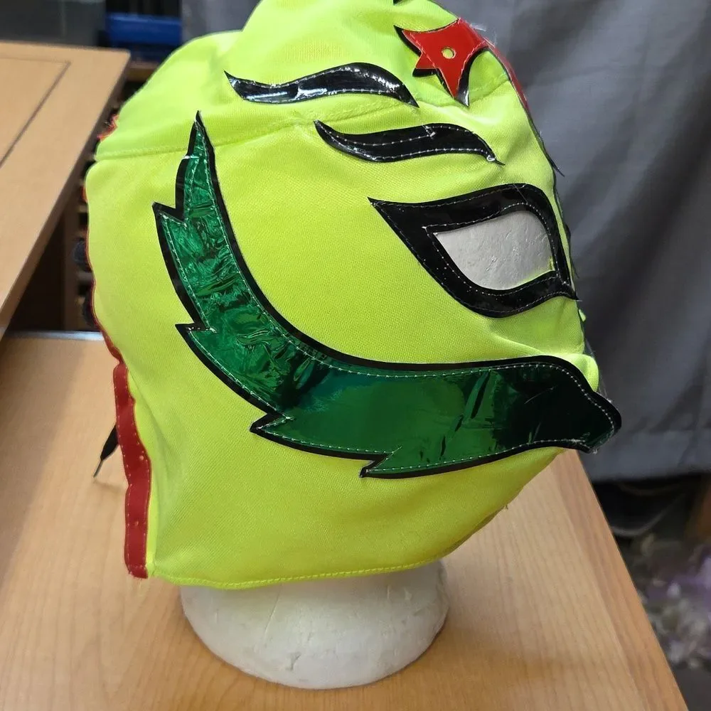 REY MYSTERIO Wrestler Mask, Pants And Wrist‎ Cuffs